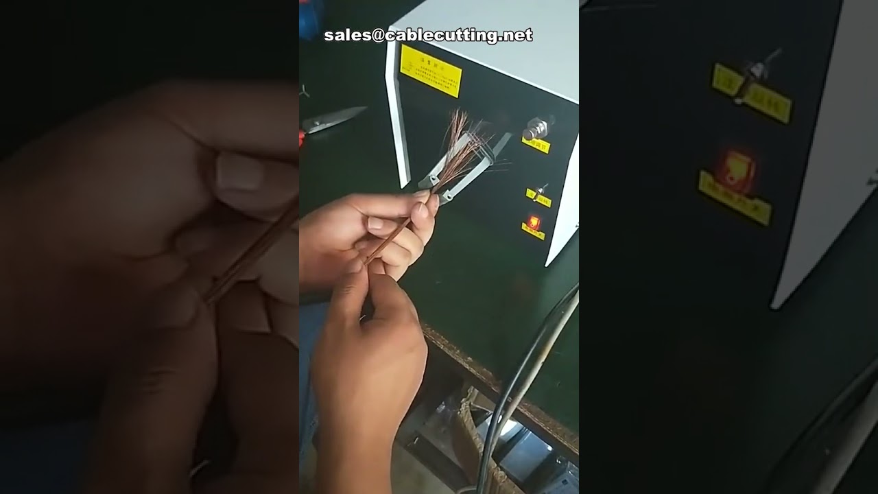 新款半自动电线绞合机 | 高效工业线材加工设备，提升工厂自动化