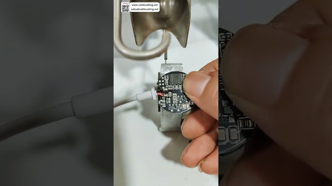 半自动无线充电器焊接机 高精度电子线圈焊接设备