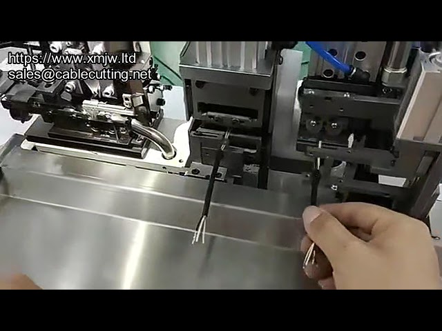 全自动剥线切线与端子压接机 | 高效工厂自动化设备