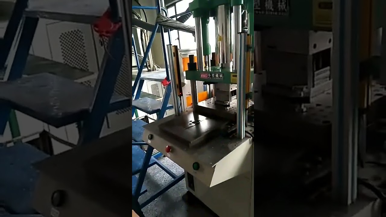85T注塑机 | 拖鞋、笔、手机壳模具高效生产设备
