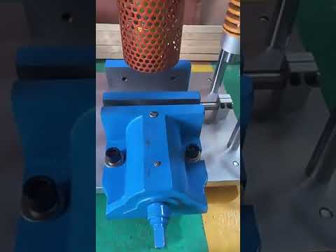实验室小型立式气动注塑机 | 高配桌面型，小批量生产利器