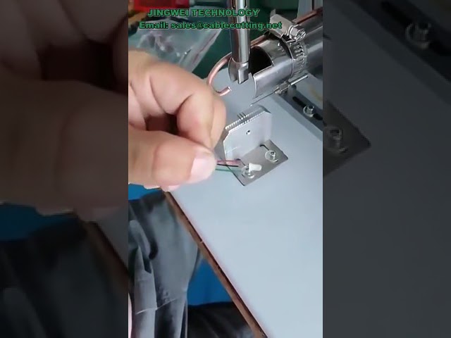 半自动USB数据线制造设备 | 小型焊接机用于USB-A/Micro连接器