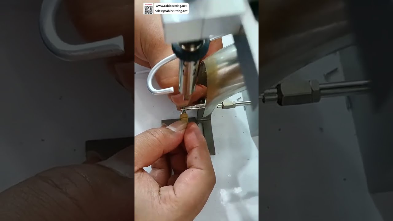 医疗设备半自动焊接机，每次实现完美全焊点，精准焊接无懈可击