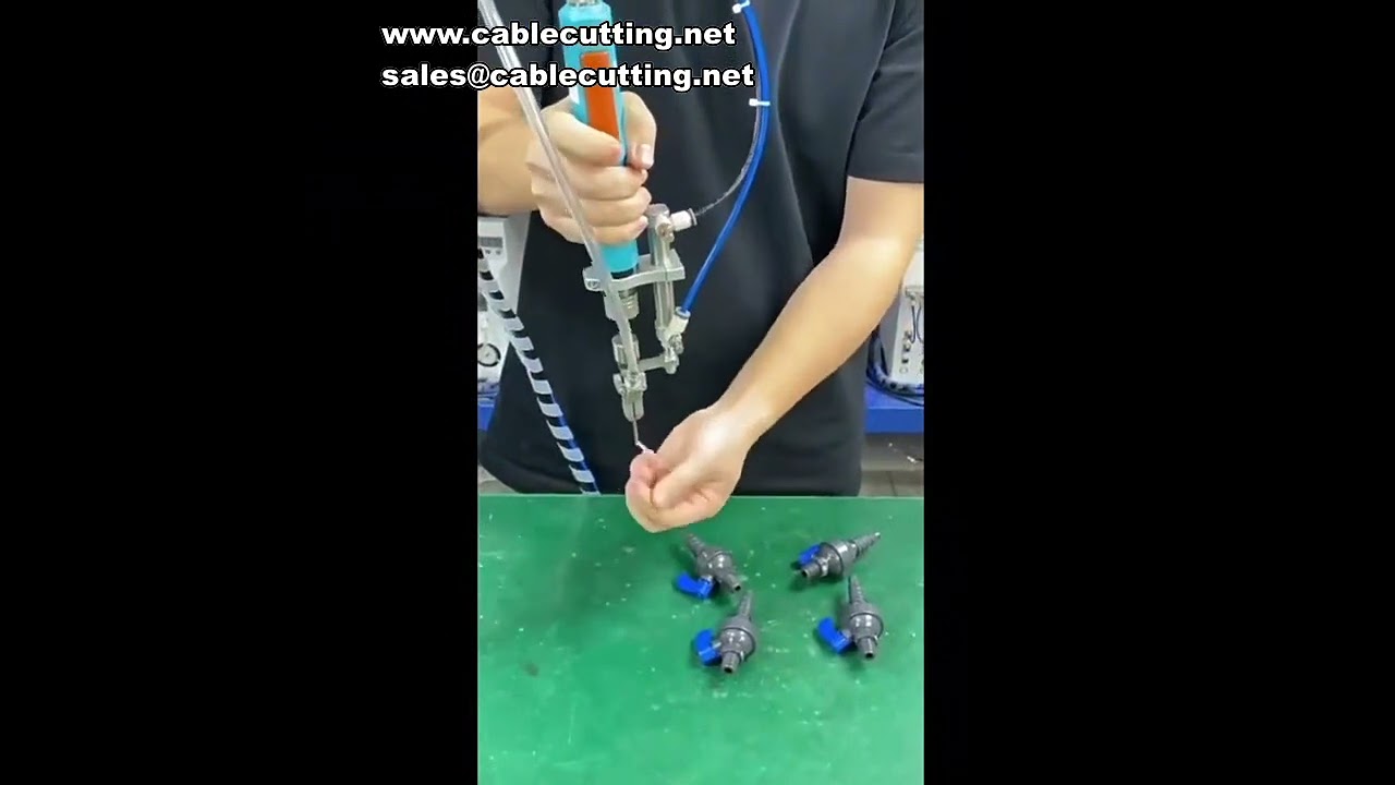 手持式自动锁螺丝机 | 便携自动送钉螺丝机，高效装配利器