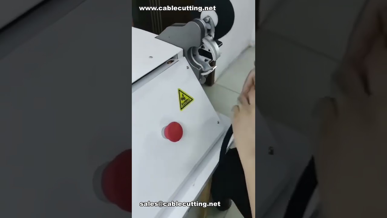 牵引式连续扁平胶带缠绕机 | 工厂车间实拍视频