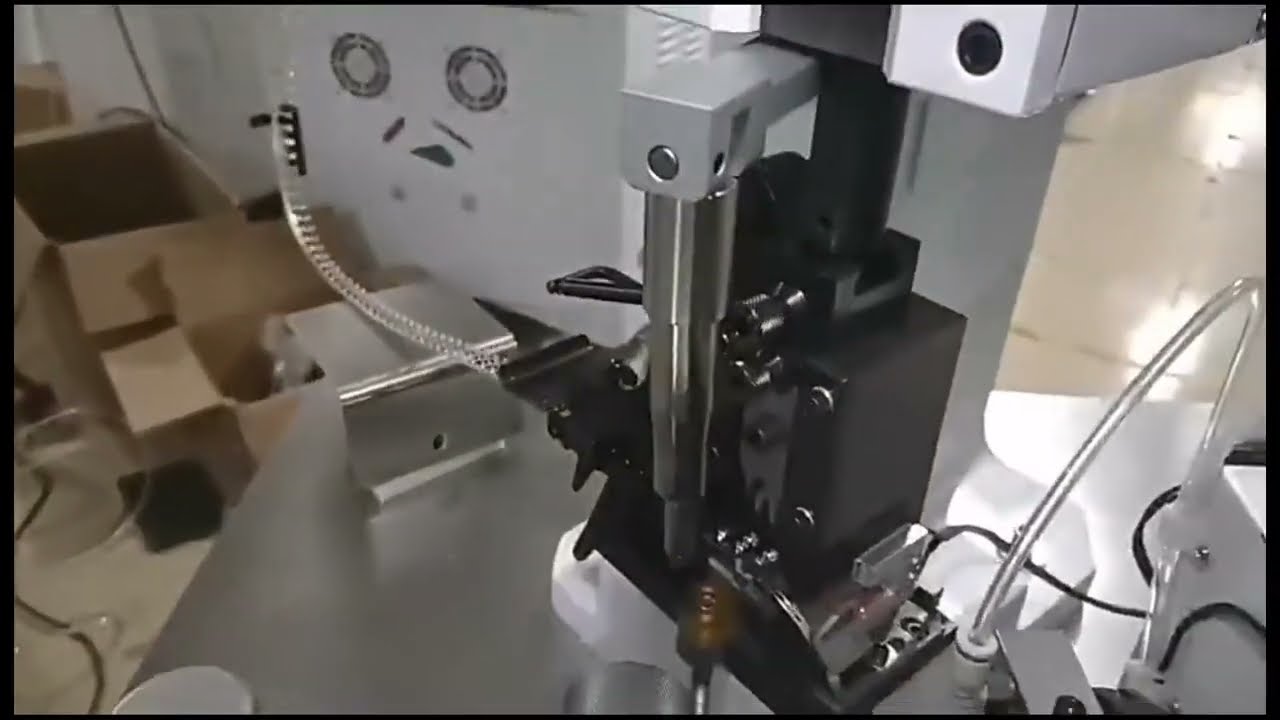 扁平电缆DC端子压接机 | 单端裁线剥皮分叉一体机