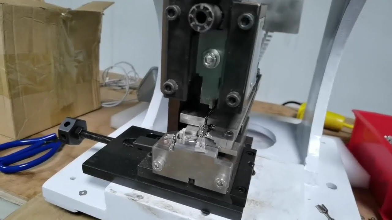 单粒模具压接机 | 高效线束端子压接设备
