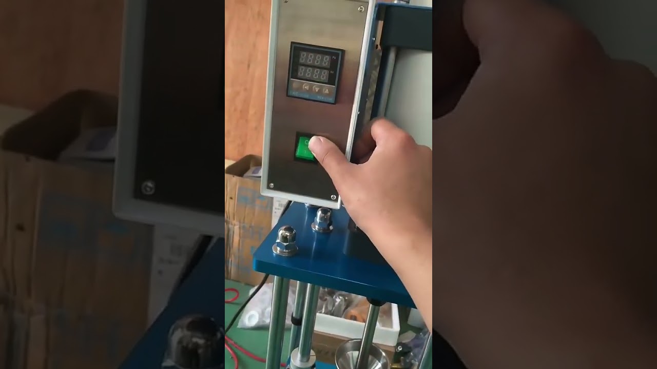 小型塑料制造设备 | 桌面注塑机 高精度生产