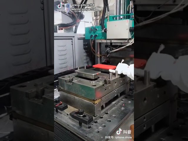 BMC电木注塑机 | 立式液态硅胶注射成型机