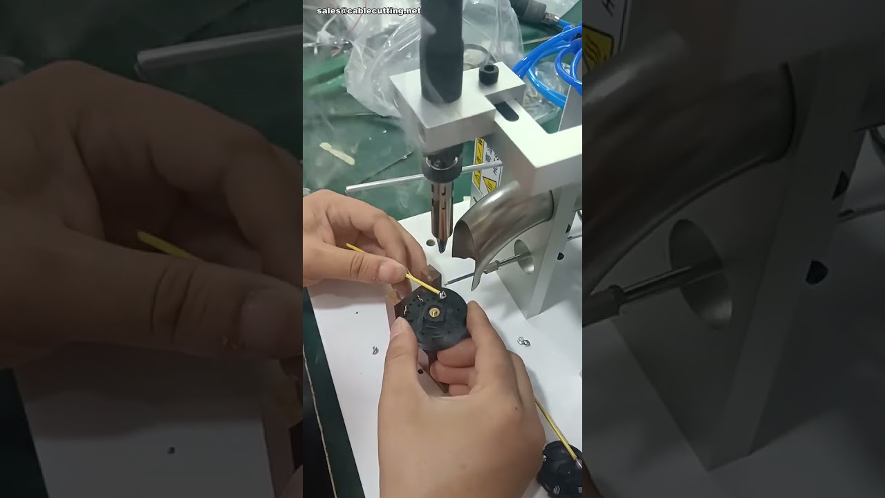半自动焊接机 #机器 #工厂 #DIY